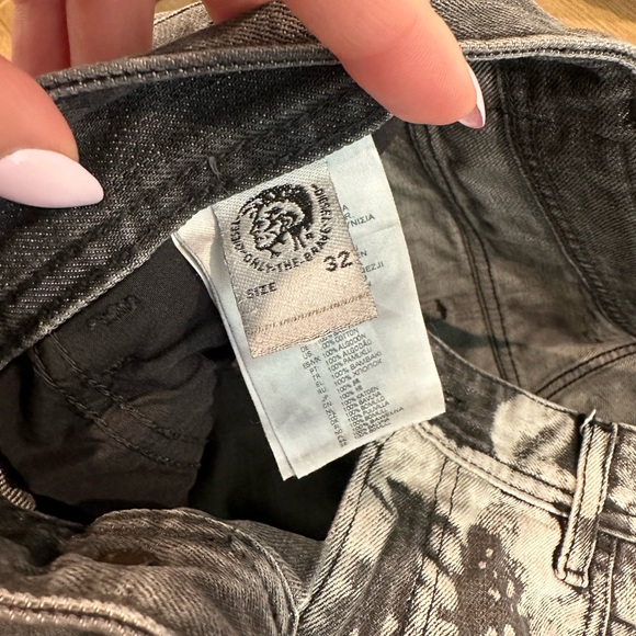 Diesel shorts - Picture 3 of 5